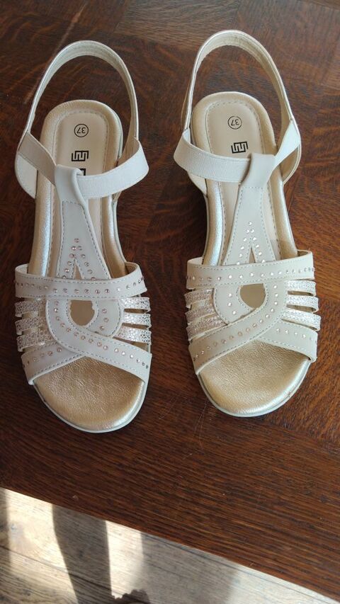 CHAUSSURE ESCARPIN ÉTÉ Frouard (54)