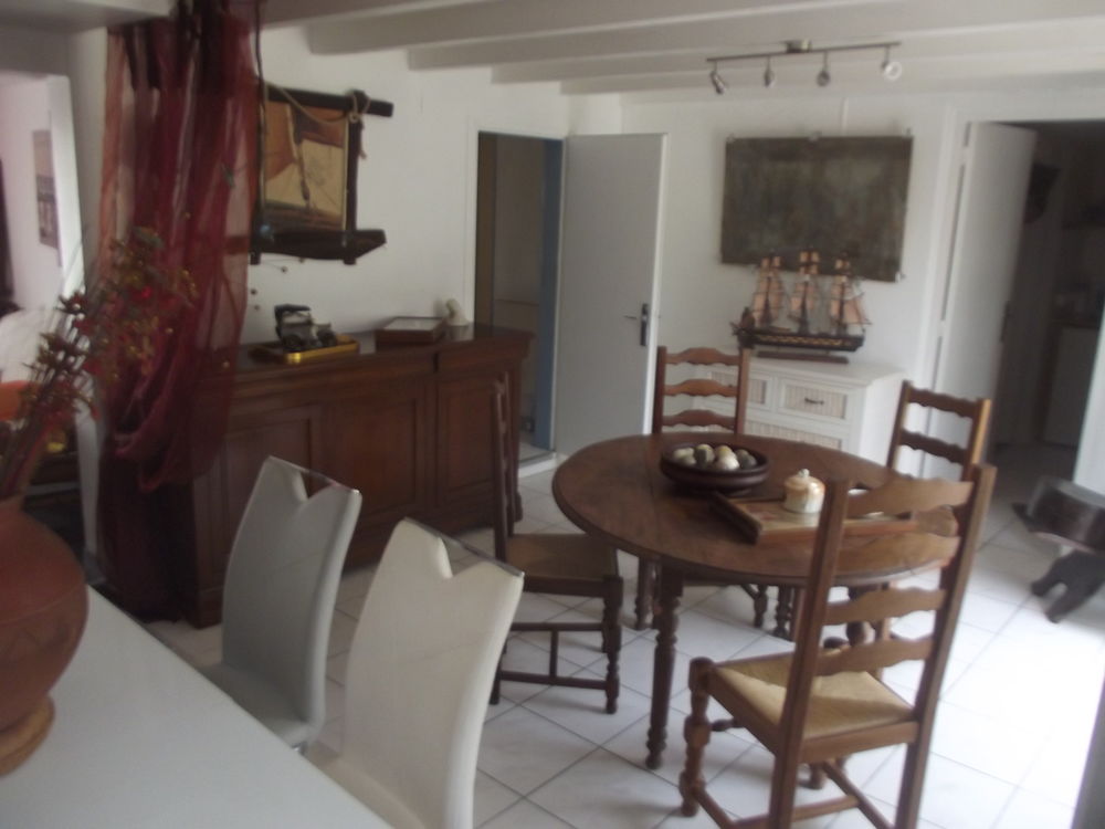 Vente Maison Maison F 5 ;3 chambres avec dépendance de 42 m2 Villeneuve-sur-lot