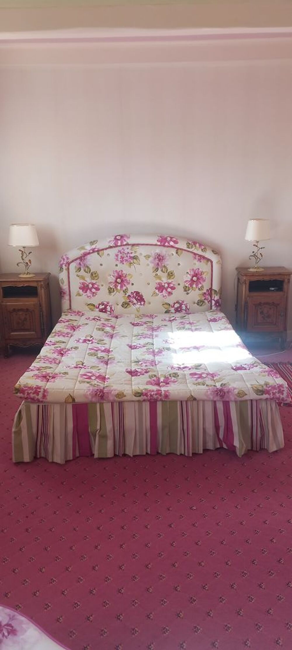 CHAMBRE A COUCHER Meubles