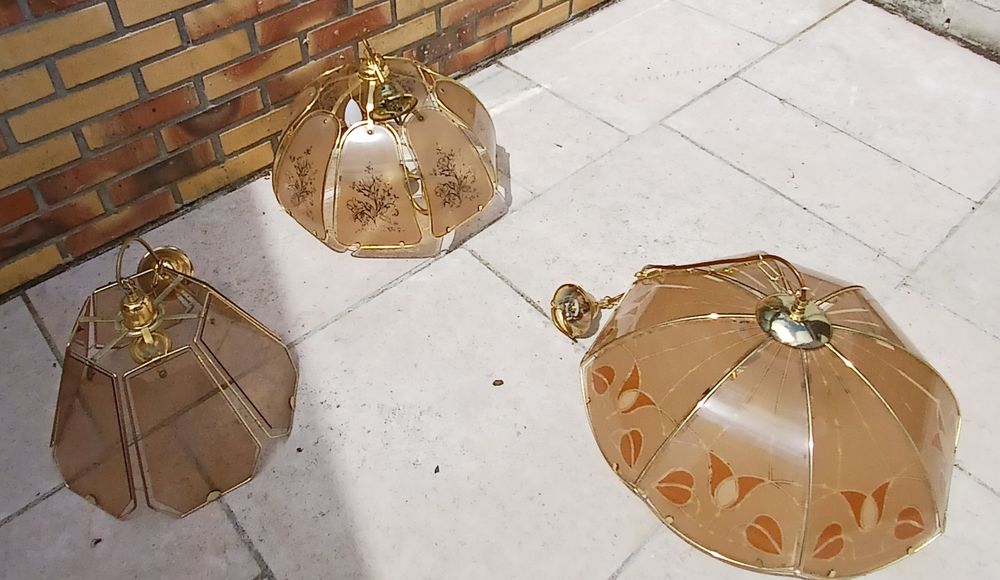 Lampes en verre. Décoration