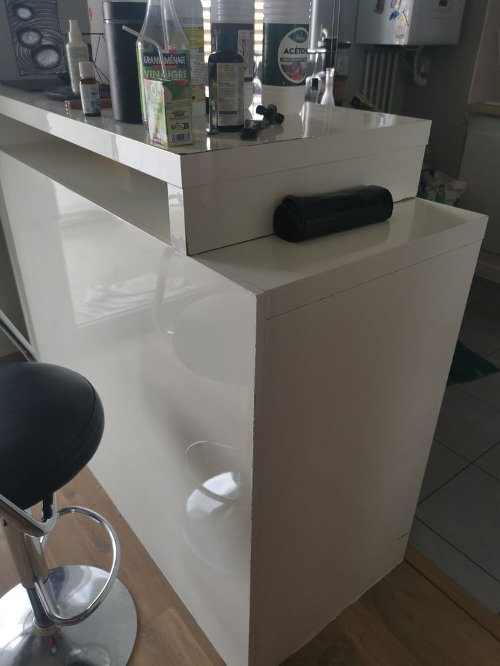 Lot de meubles et &eacute;lectrom&eacute;nagers Electroménager