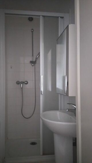  Appartement à louer 2 pièces 31 m²