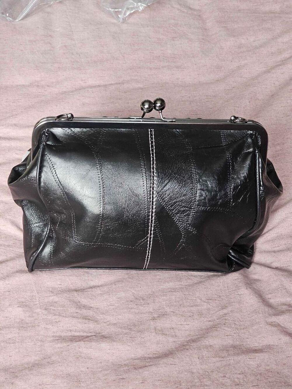 sac &agrave; main noir Neuve Maroquinerie