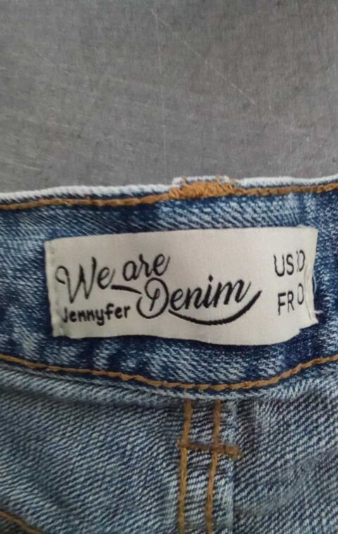Short fantaisie en jean taille 38/40 5 Nantes (44)