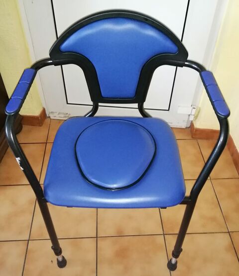 chaise perc�e/douche 0 Florange (57)