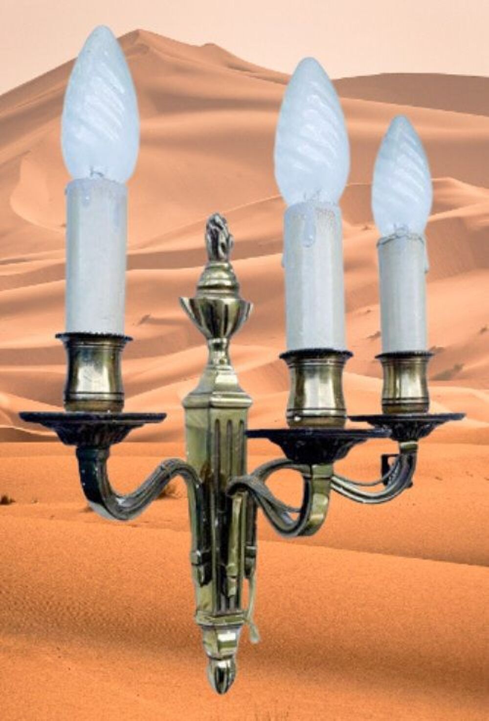 Applique murale ancienne dor&eacute;e, en bronze, style ancien, en D�coration