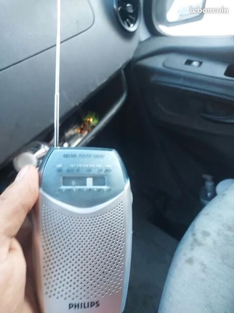 radio philips piles et secteur Paris 14 (75)