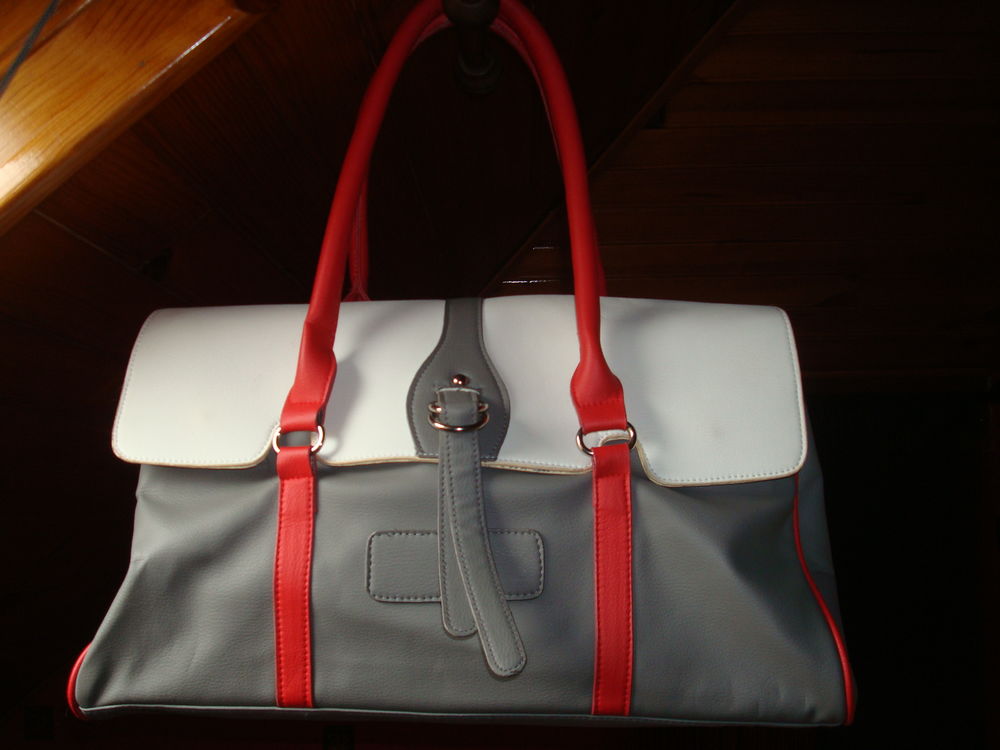 SAC A MAINS Maroquinerie