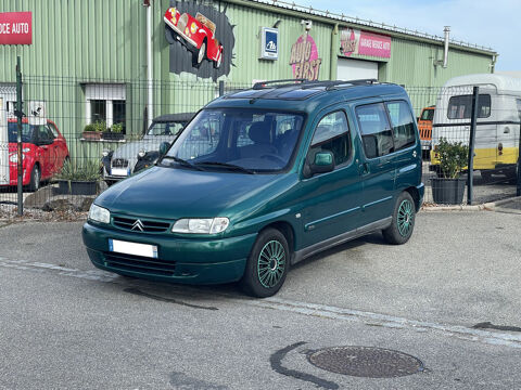 Annonce voiture Citroën Berlingo 3800 €