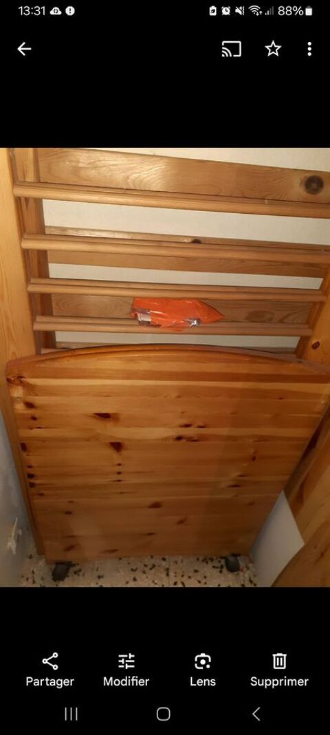 Lit barreau bois 40 Montpellier (34)