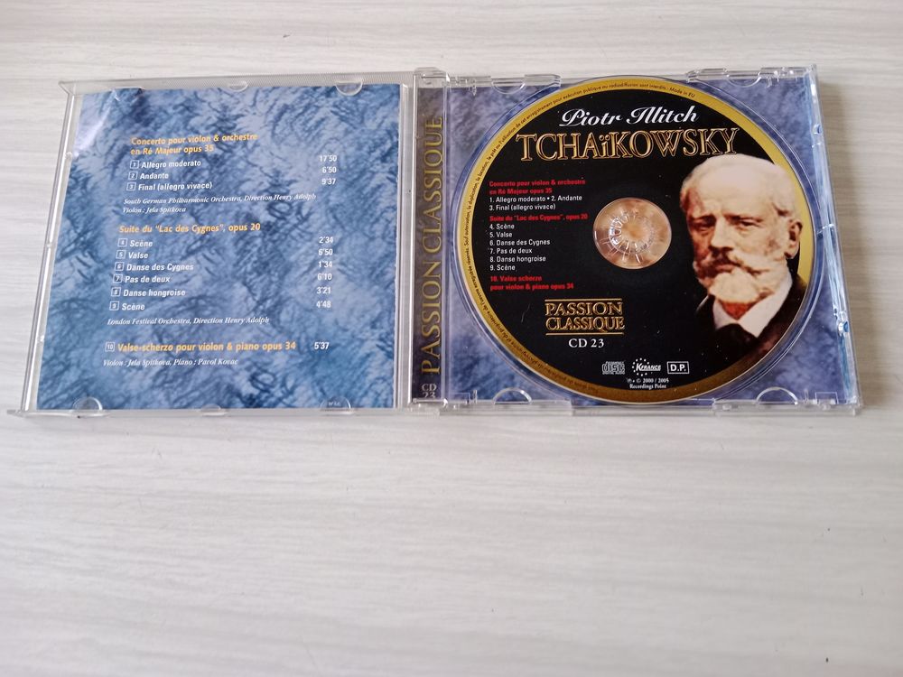 CD TCHA&Iuml;KOVSKI Concerto pour violon et orchestre CD et vinyles