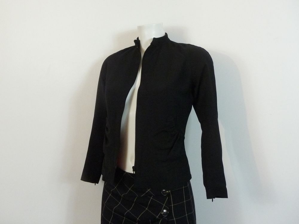 Veste El&eacute;gante Courte Cintr&eacute;e Noir- Taille 36- Ralph Kemp Vêtements