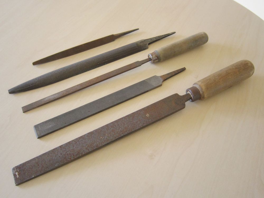 5 LIMES EN ACIER, TIERS-POINT, &frac12; RONDE, PLATES, BATARDE Bricolage