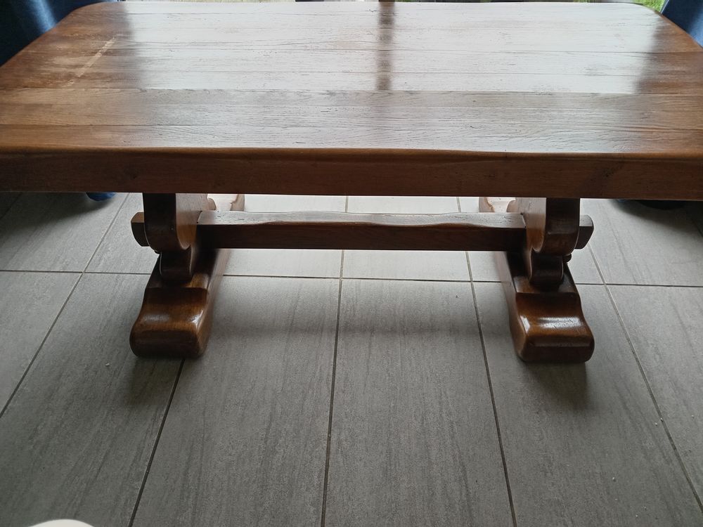 table basse monast&egrave;re Meubles