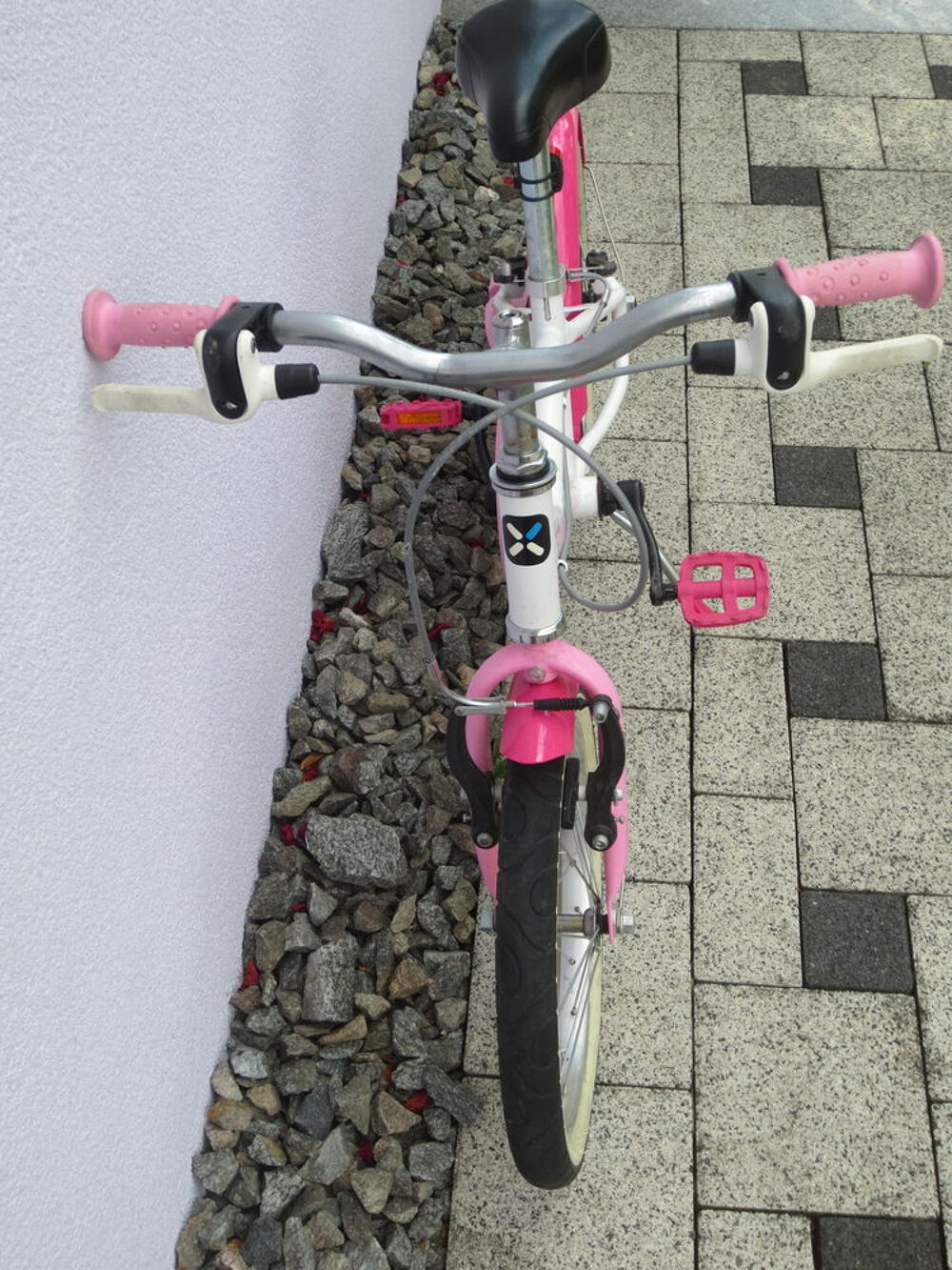 V&eacute;lo pour enfant en tr&egrave;s bon &eacute;tat Vélos
