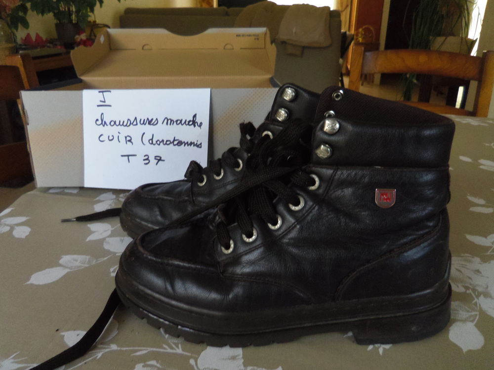 Chaussures de marche femme Chaussures