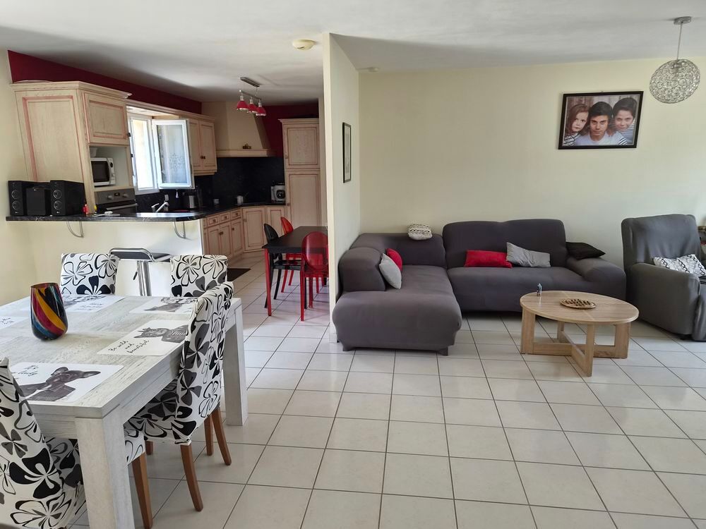 Vente Villa Maison 4 chambres sur 3227m2de terrain Casteljaloux