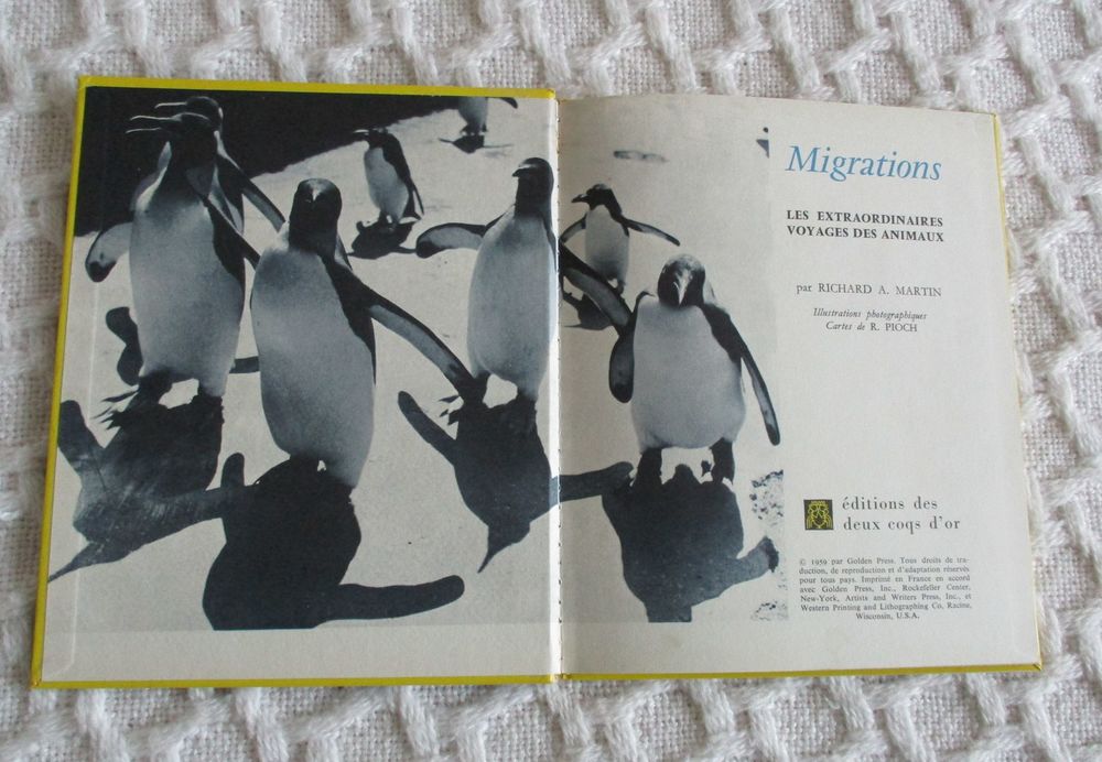 MIGRATIONS EDITIONS 2 COQS D'OR de 1959 Livres et BD