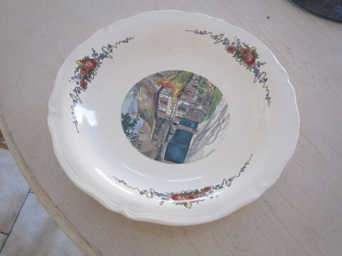 Plat en porcelaine 45 Brignais (69)