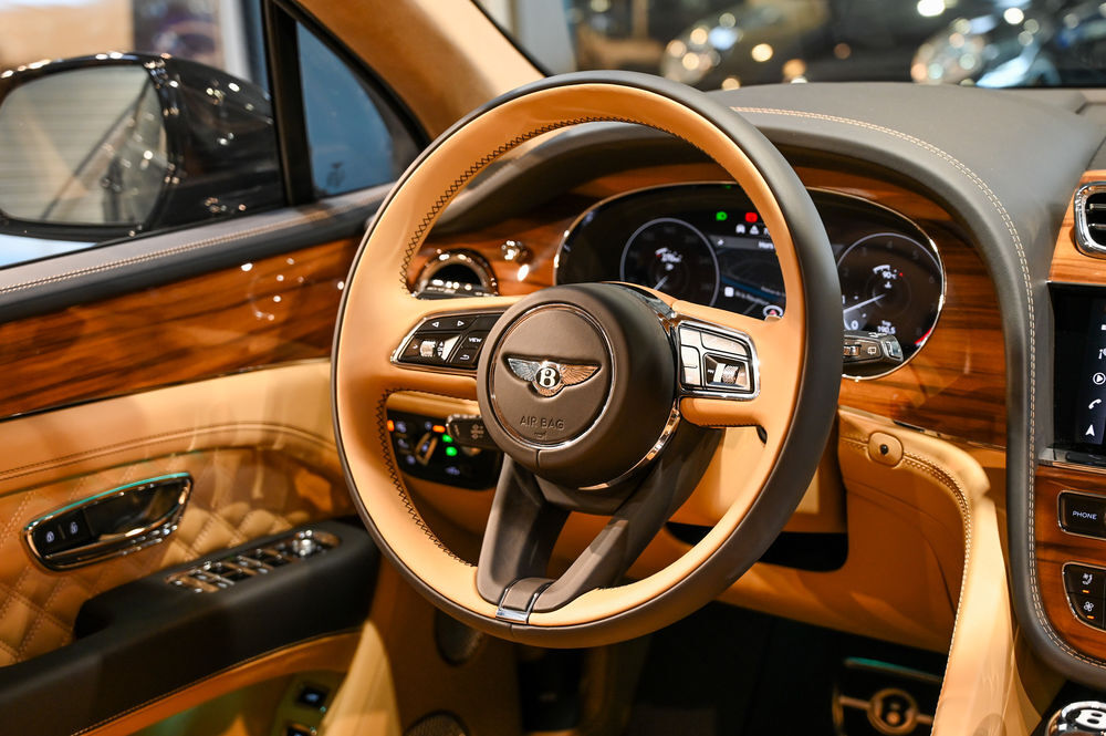 Bentayga V8 4.0 550 ch BVA Azure 2024 occasion 60280 Clairoix