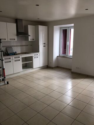  Appartement à louer 2 pièces 31 m²