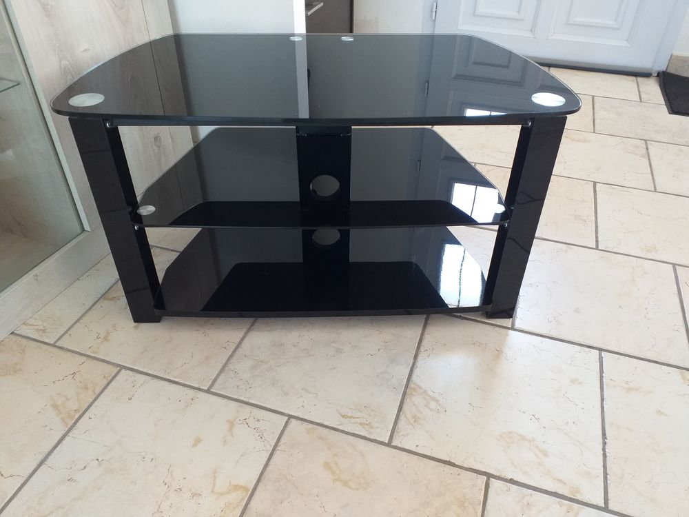 Table de t&eacute;l&eacute; Meubles