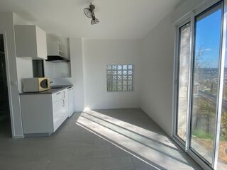  Appartement à louer 1 pièce 19 m²