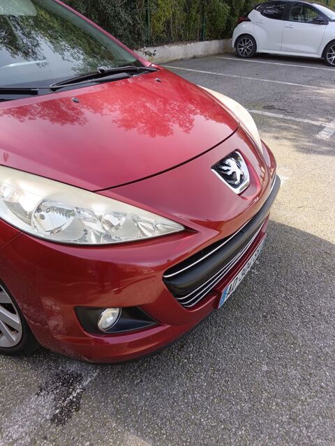 Peugeot 207 1.4 HDi 70ch BLUE LION Premium 2009 occasion Les Pennes-Mirabeau 13170