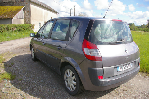 Renault scenic ii Scenic 1.5 dCi 105 Euro 4 Carminat