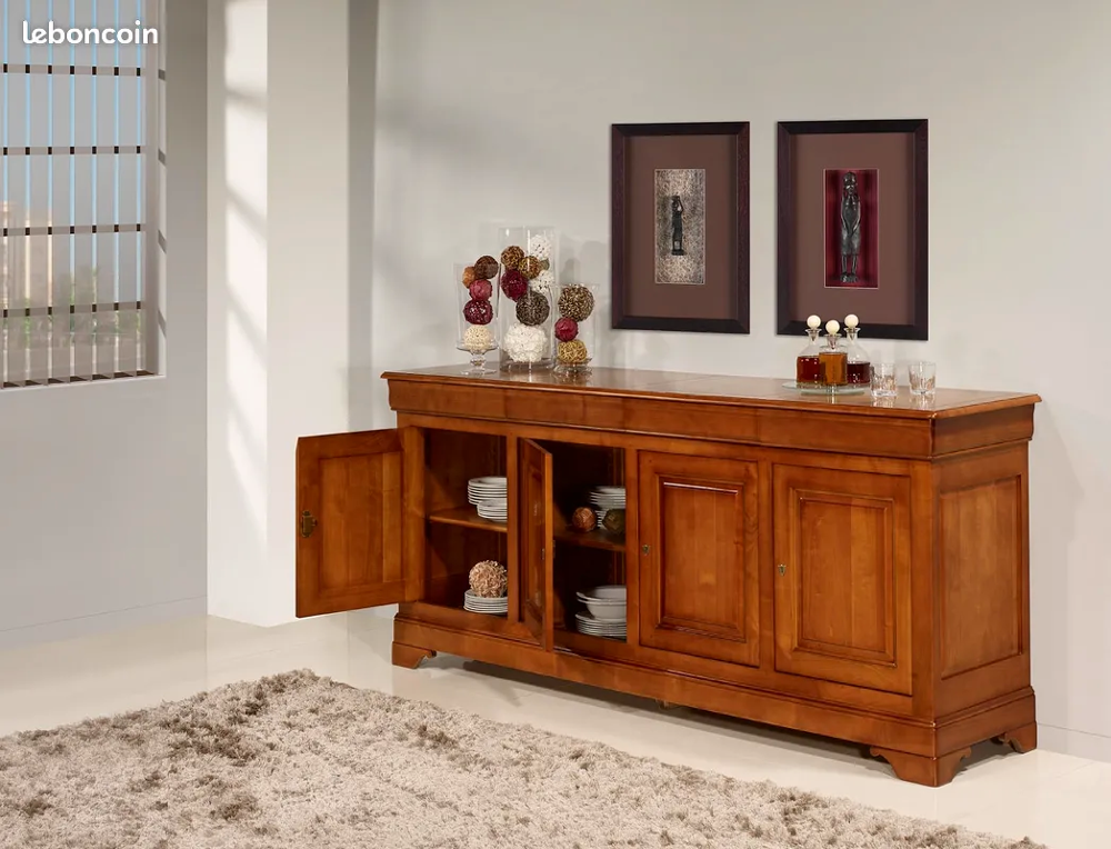 Buffet 4 portes en merisier massif style Louis Philippe Meubles