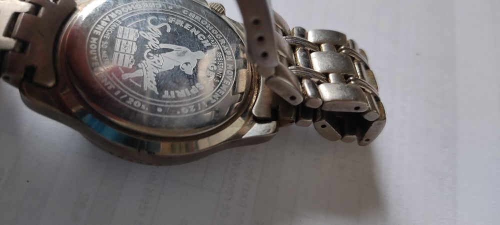 montre+homme+sport+Serge+Blanco Bijoux et montres
