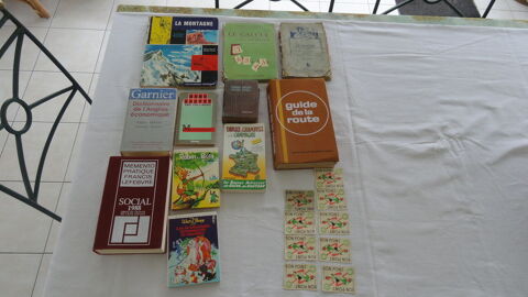 Anciens livres d'�cole plus divers 17 Sabl�-sur-Sarthe (72)