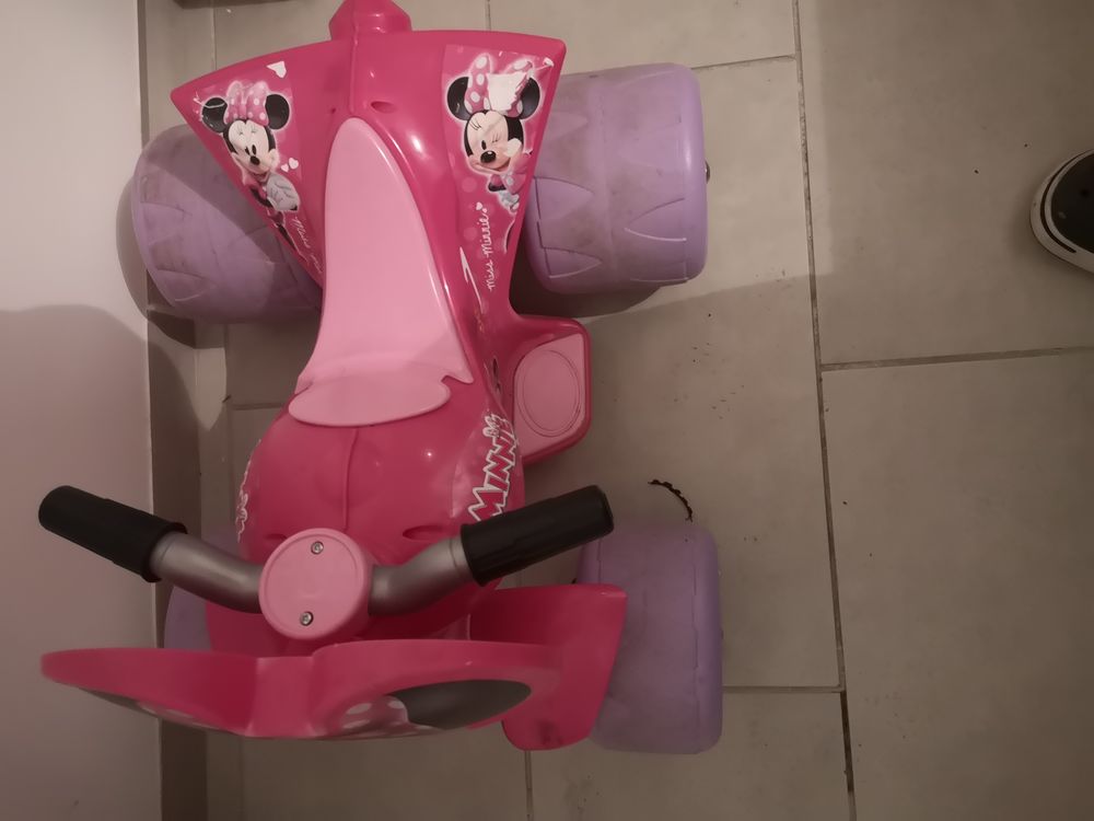 Quad electrique Minnie Disney Jeux / jouets