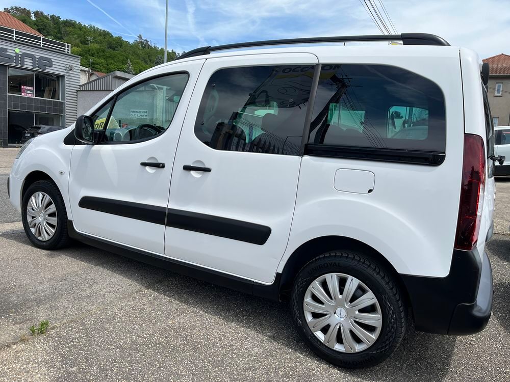 Berlingo 1.2 VTI / 110CV 6CV 2017 occasion 42700 Firminy