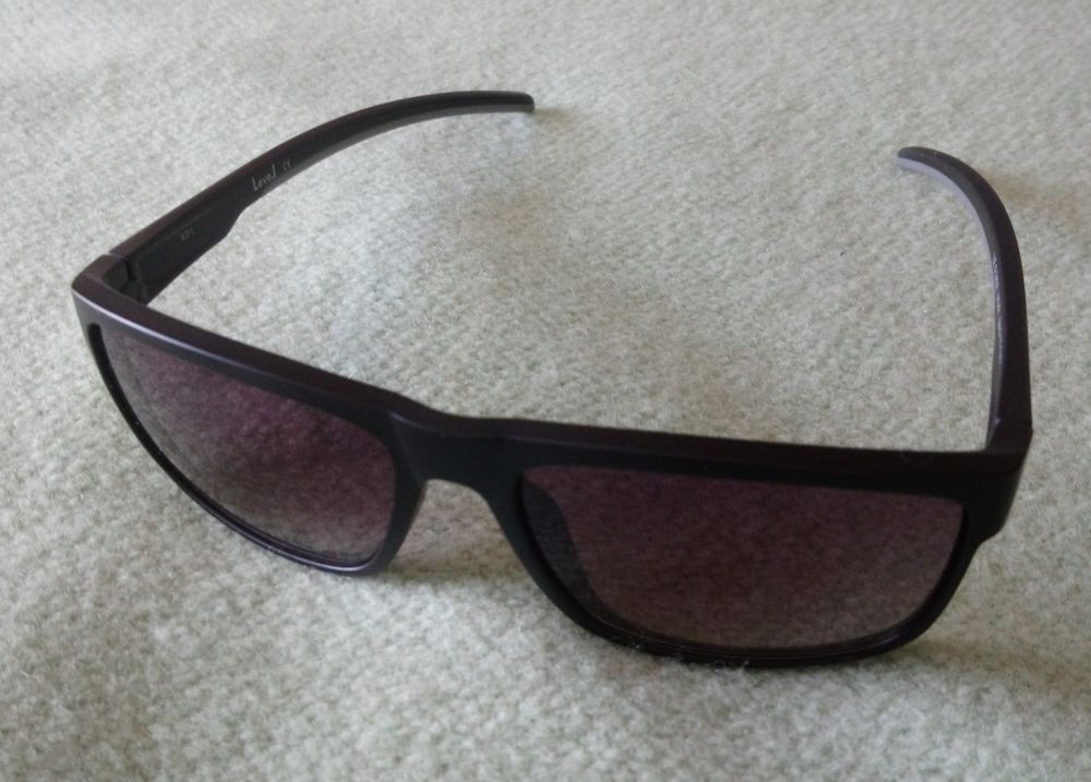 Lunette de soleil Bijoux et montres