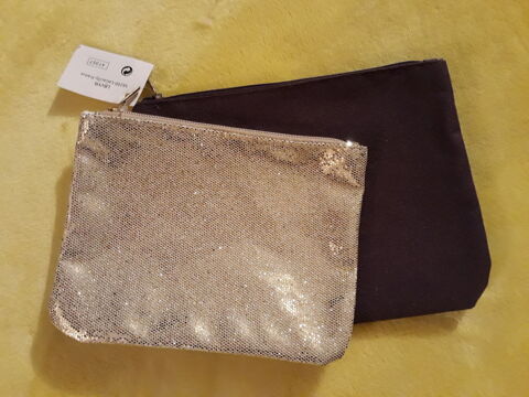 Trousses � maquillages (lot de 2) - NEUVES 2 Livry-Gargan (93)