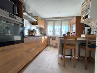  Appartement � vendre 4 pi�ces 97 m�