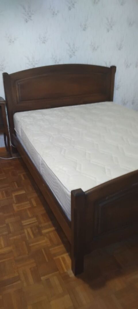 Chambre  coucher en bois massif artisanale 250 Milly-la-Fort (91)