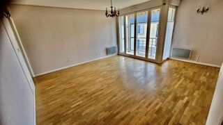 Vente Appartement Appartement 4 pièces à Crépy-en-Valois Crépy-en-valois