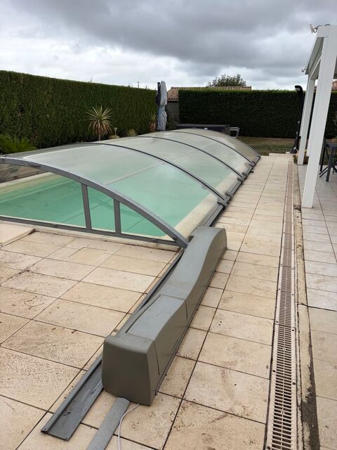 Abri piscine motorisé 8m40x4m54 Arveyres (33)