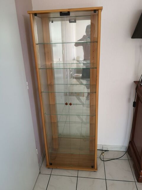 Armoire vitrine Hyères (83)