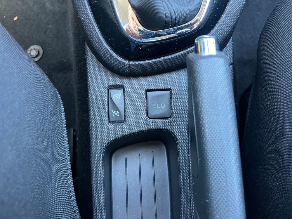 Clio IV dCi 90 eco2 Intens EDC 2014 occasion 82000 Montauban