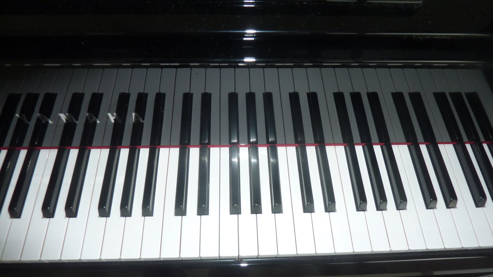 beau piano hybride Yamaha N1x &eacute;tat neuf Instruments de musique
