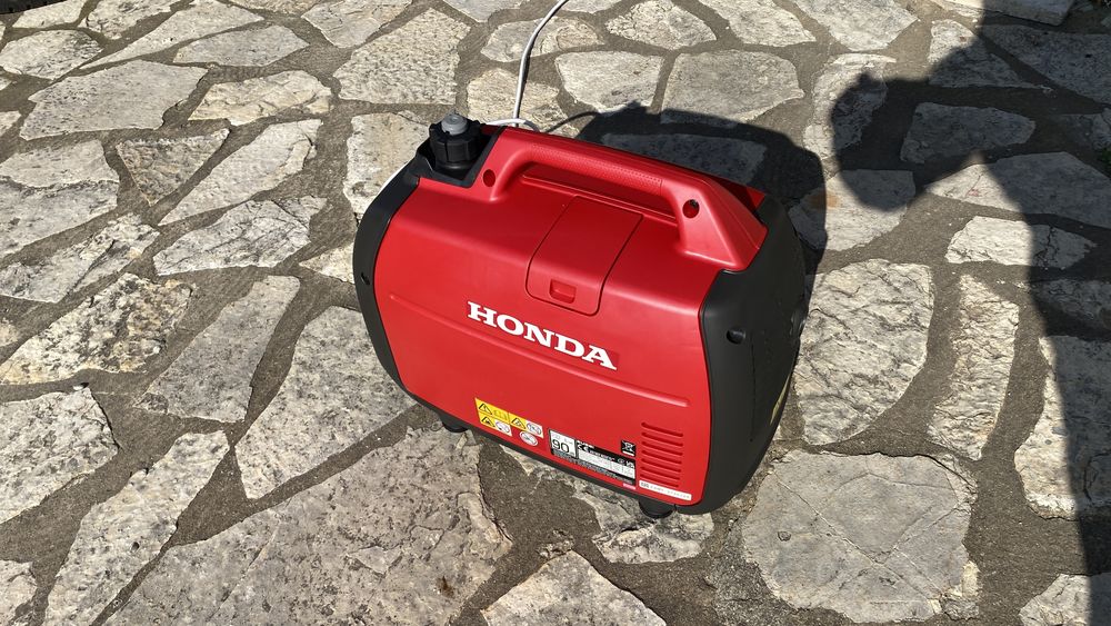 groupe &eacute;lectrog&egrave;ne Honda EU22I neuf Bricolage