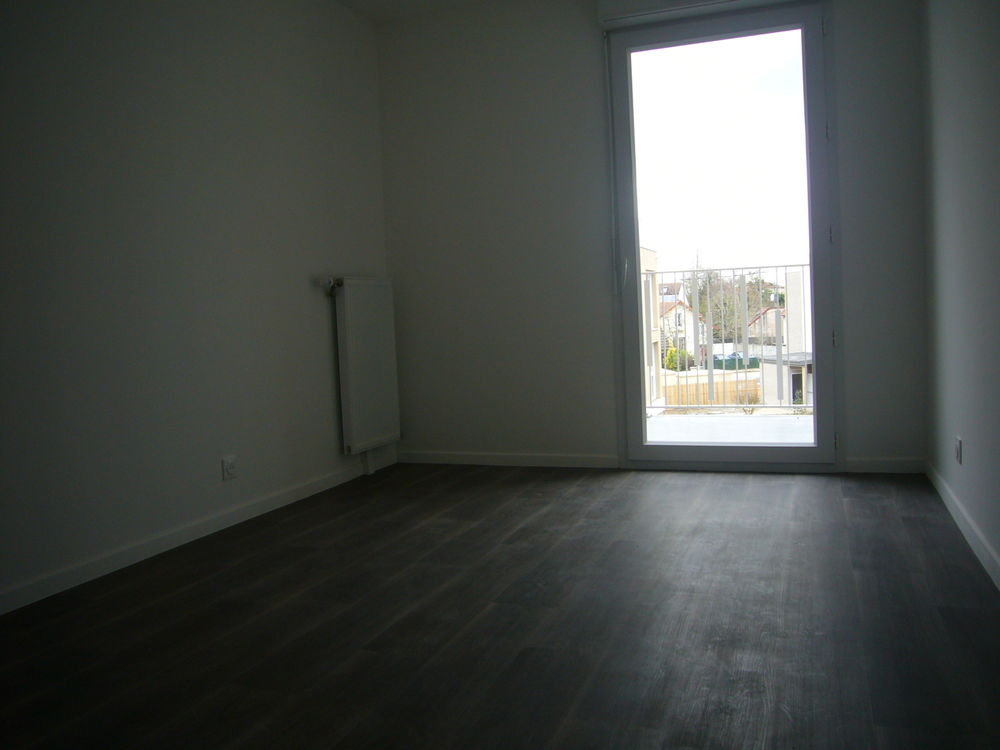 Location Appartement Appartement ? 2 pièces ? 56m² (dont 8m² Balcon & 4,64m² pièc Vaires-sur-marne