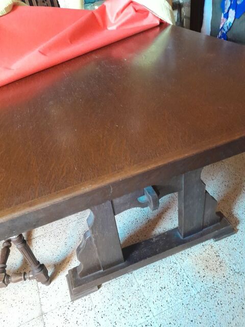 Table et chaises anciennes 30 Fresnes-sur-Escaut (59)