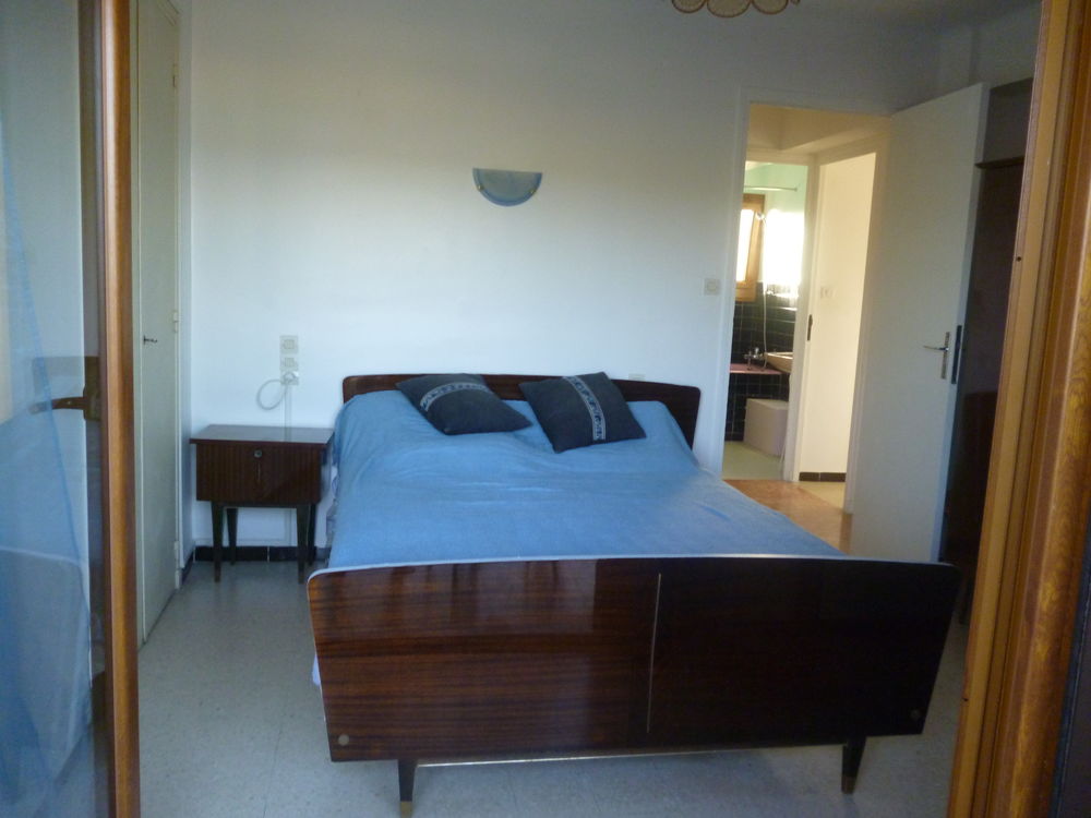    t 3 +loggia baie six fours les plages var Vacances  / Offres de location 