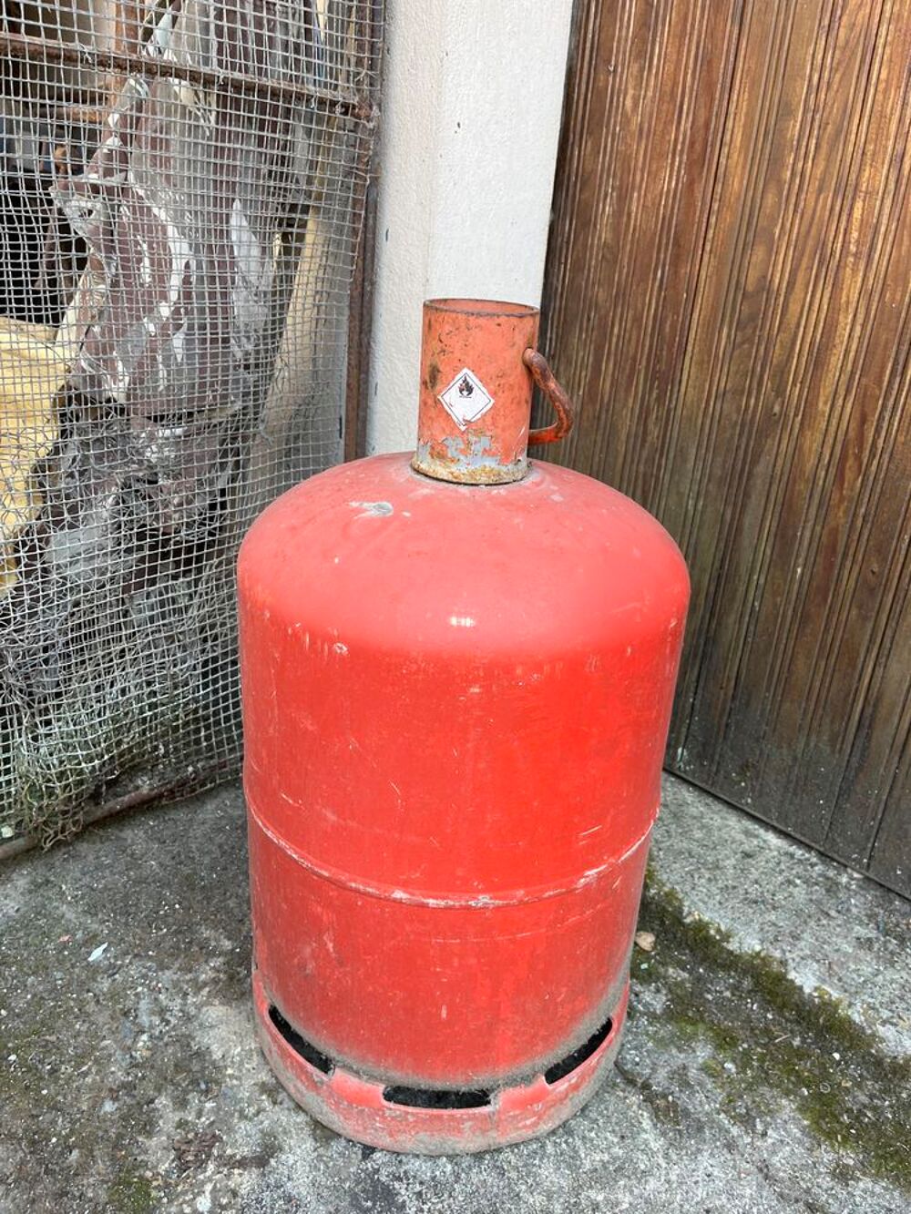 Bouteille gaz butane 13kg Bricolage