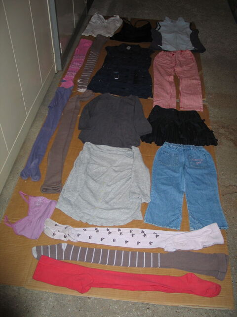 Vtements homme, femme, adolescents, enfants V5 1 Quincy-sous-Snart (91)