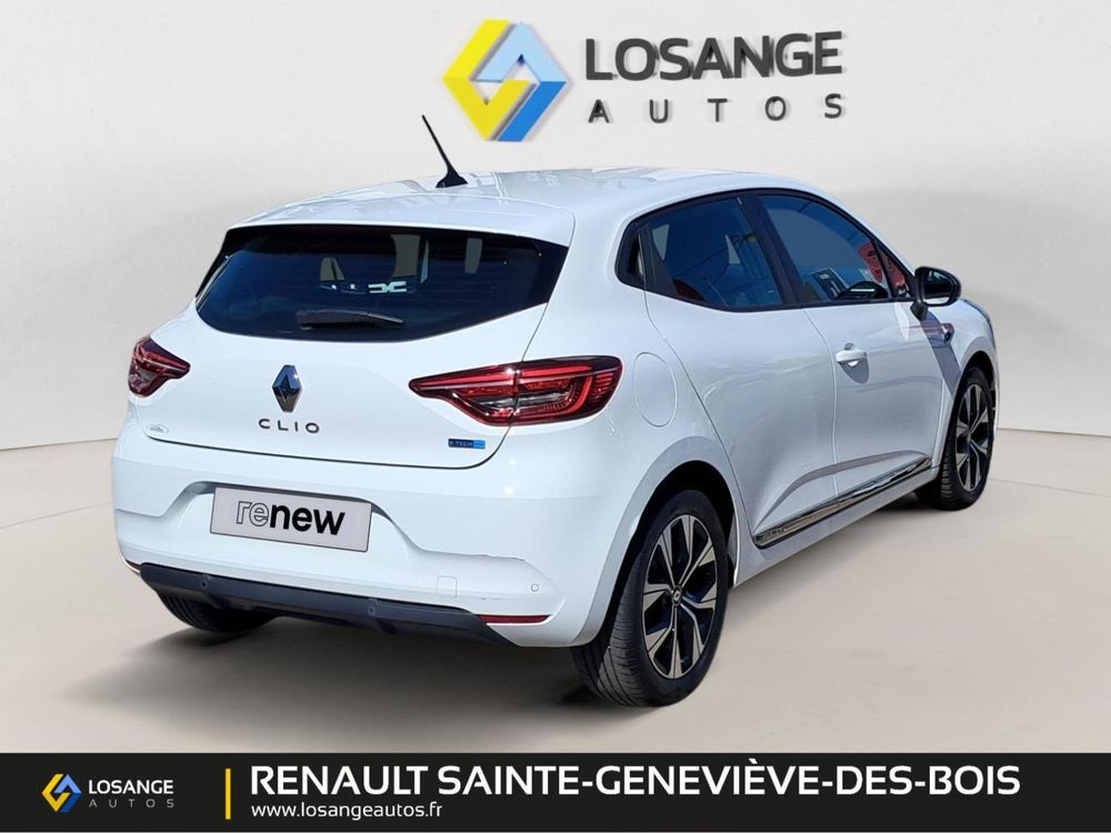 Clio V Clio E-Tech 140 - 21N Limited 2022 occasion 91700 Sainte-Genevi&egrave;ve-des-Bois